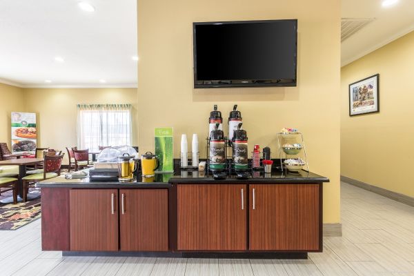 Quality Inn Leesville (Sandy Hill)